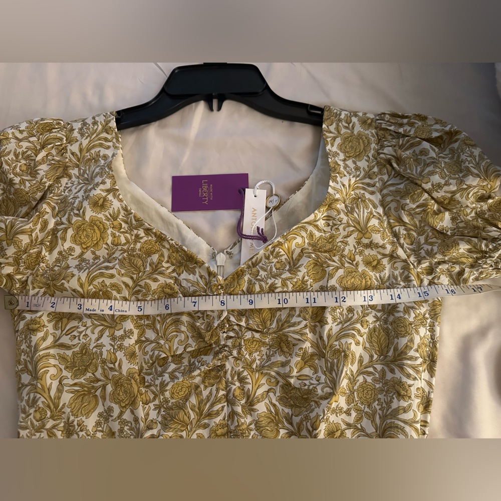 Dress - Picture 2 of 3